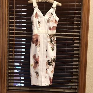 🌺Ted Baker London Floral Dress 🌸